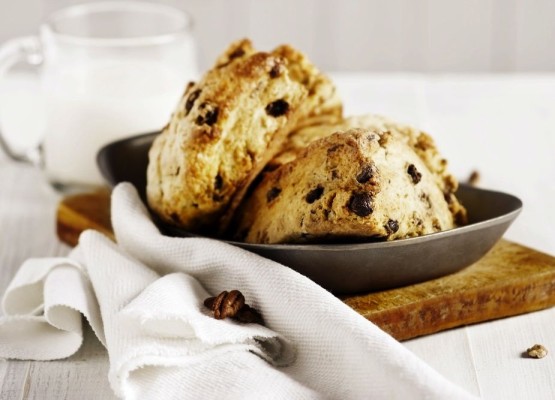 Gluten-Free Chocolate Chip Mini Scones - Jessica Black